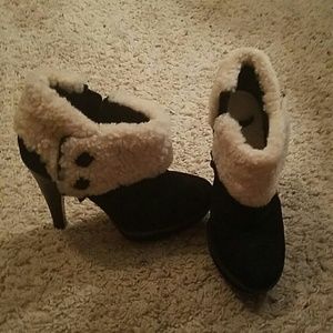 Ugg Australia Booties size 7